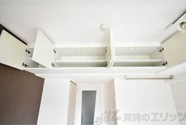 SERENiTE江坂四番館の物件内観写真